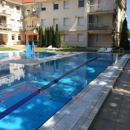 Sport Apartman Hajduszoboszlo Exterior photo
